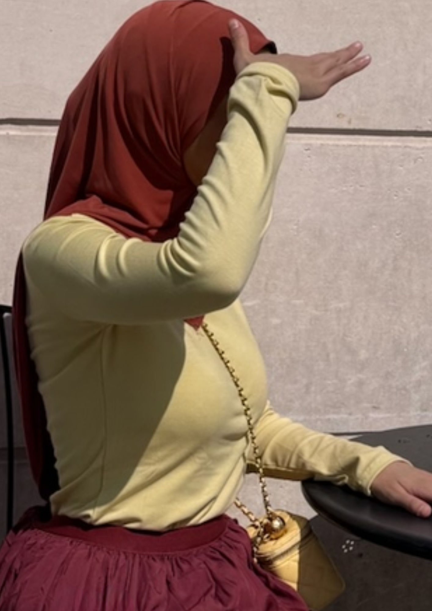Manche longue jaune