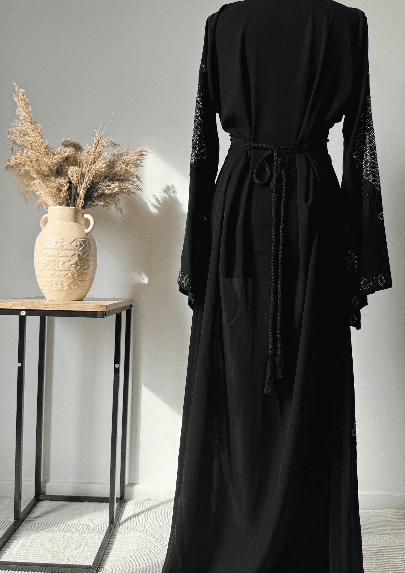 Abaya  Shams